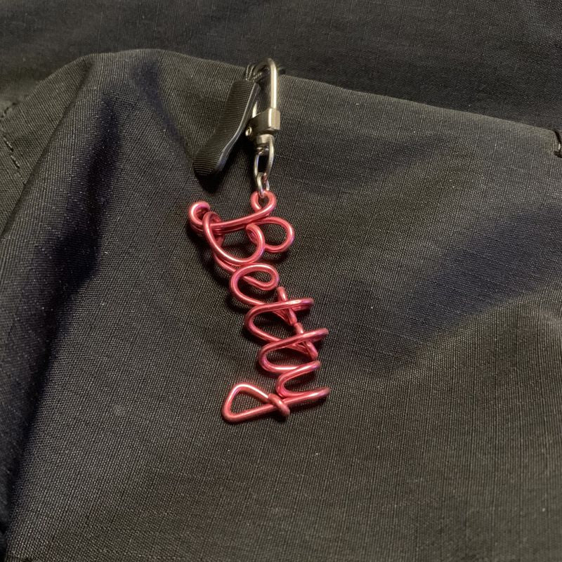 Signature Twist – Handmade Custom Wire Name Keychain