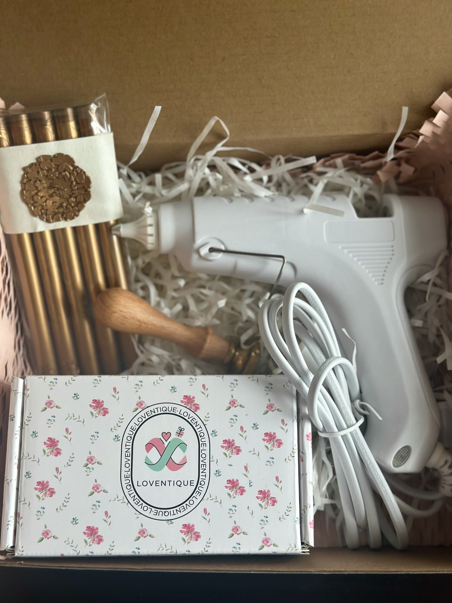 Graceful Backview – Wax Stamp with Girl Silhouette