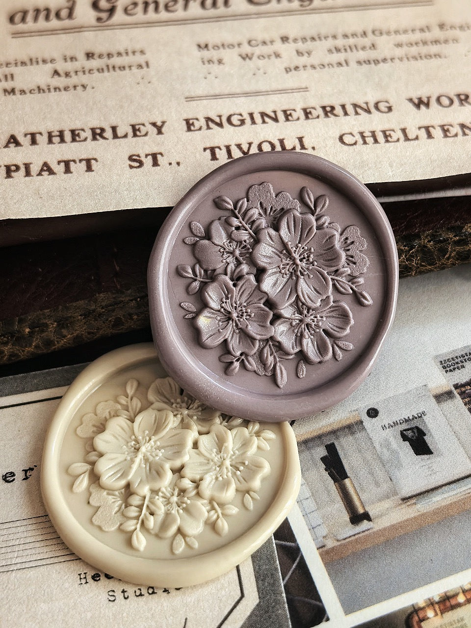 Four Magnolia Petals Wax Seal Stamp