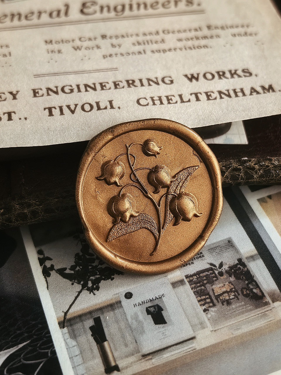 Aesthetic Gift Wrapping Kit – Pearlescent Tissue Paper, Wax Seal Stickers, Ribbon & Thank You Cards for Boutique Packaging