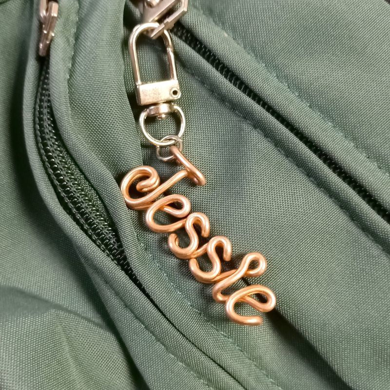 Signature Twist – Handmade Custom Wire Name Keychain