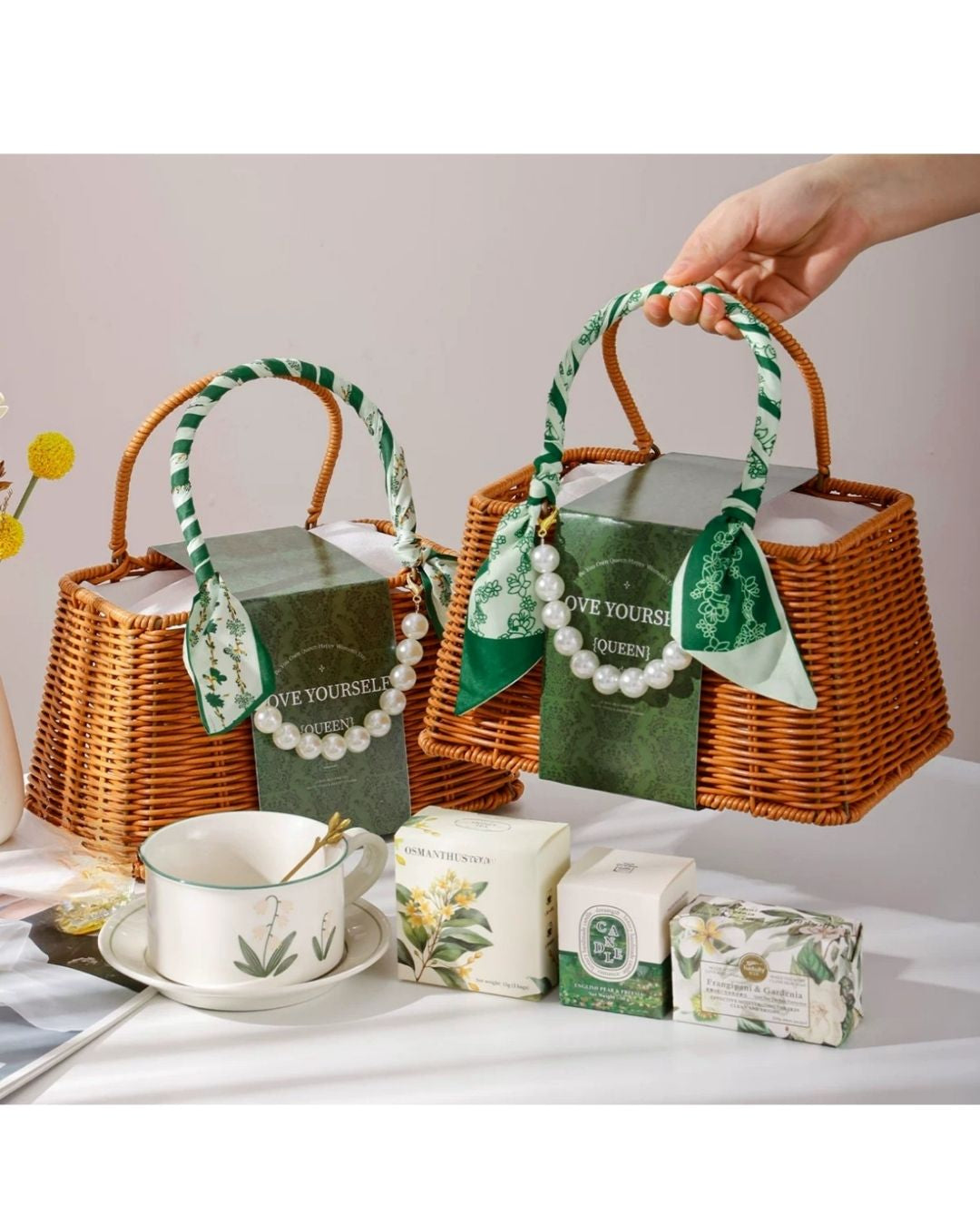 Luxury Pearl Bamboo Gift Basket Set