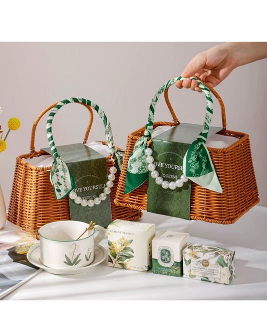 Luxury Pearl Bamboo Gift Basket Set
