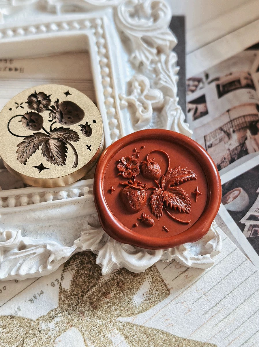 Blossom & Berry – Two Strawberries with Stem & Leaves Wax Seal Stamp