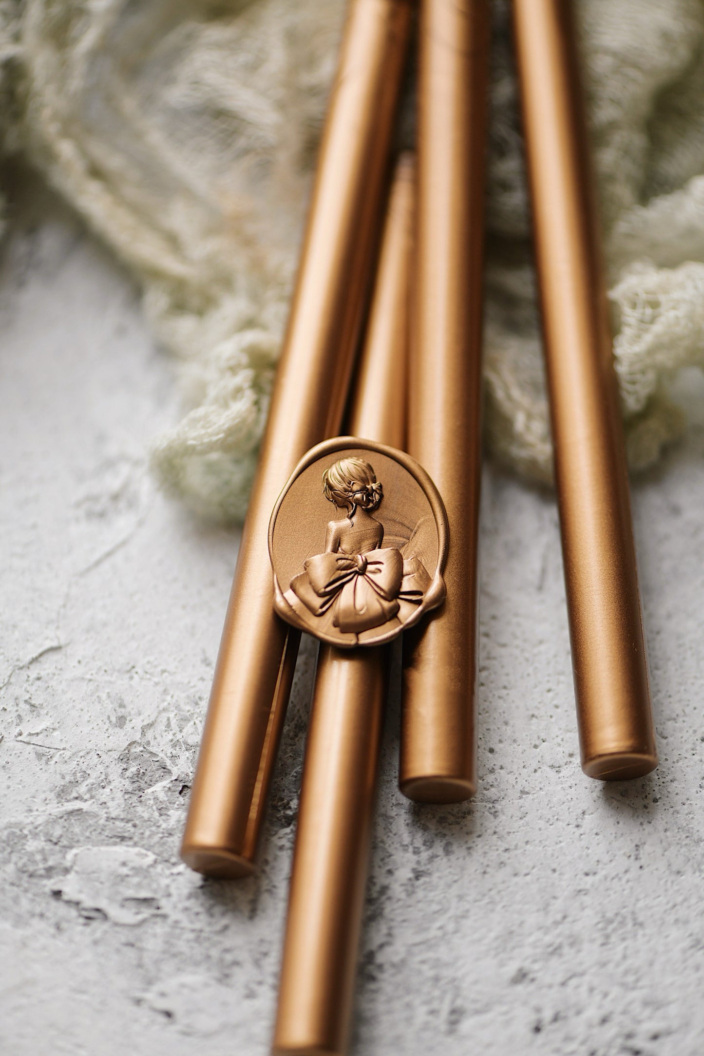 Golden Bronze Metallic Pearlescent Wax Sticks